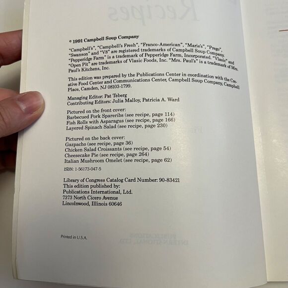 Vintage Cookbook Treasury of Campbells Recipes Paperback Illustrated - Picture 2 of 8